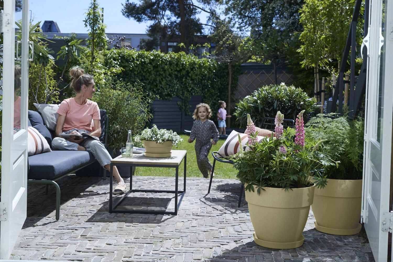 Elho Bloempot Vibia Campana Rond - D 47 Cm - Saliegroen 7 Elho Bloempot Vibia Campana Rond - D 47 Cm - Saliegroen - Afbeelding 7