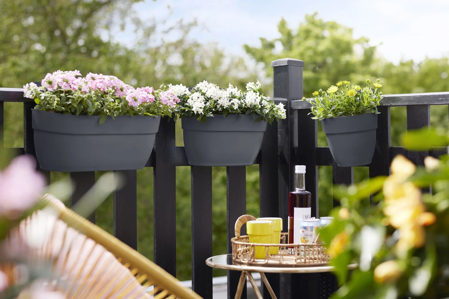 Elho Balkonbak Easy Hanger Vibia Campana Large - Antraciet 8 Elho Balkonbak Easy Hanger Vibia Campana Large - Antraciet - Afbeelding 8