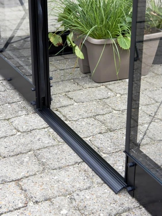 Halls Greenhouses Fundering Qube 168 - Zwart Gecoat 7 Halls Greenhouses Fundering Qube 168 - Zwart Gecoat - Afbeelding 7