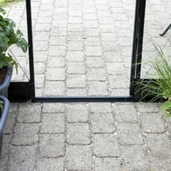 Halls Greenhouses Fundering Qube 66 - Zwart Gecoat 11 Halls Greenhouses Fundering Qube 66 - Zwart Gecoat -Boom Ziel Verkoop fundering qube 66 4 8719214381691 tuinland