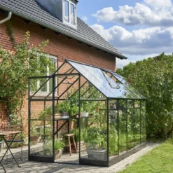 Halls Greenhouses Tuinkas Qube 106 - Zwart Gecoat 12 Halls Greenhouses Tuinkas Qube 106 - Zwart Gecoat -Boom Ziel Verkoop qube 106 2 8719214381684 tuinland