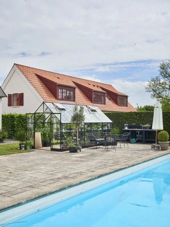 Halls Greenhouses Tuinkas Qube 168 - Zwart Gecoat 3 Halls Greenhouses Tuinkas Qube 168 - Zwart Gecoat - Afbeelding 3